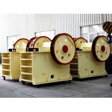 時(shí)產(chǎn)1000噸的固定石子破碎機(jī)，這里多的是Z98