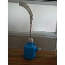 加長桿阻旋法蘭料位計